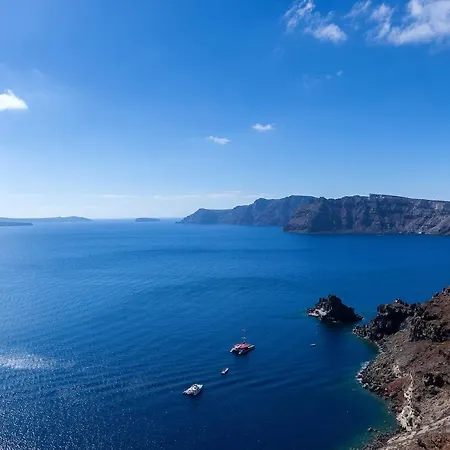 Big Blue By Caldera * Oia (Santorini)